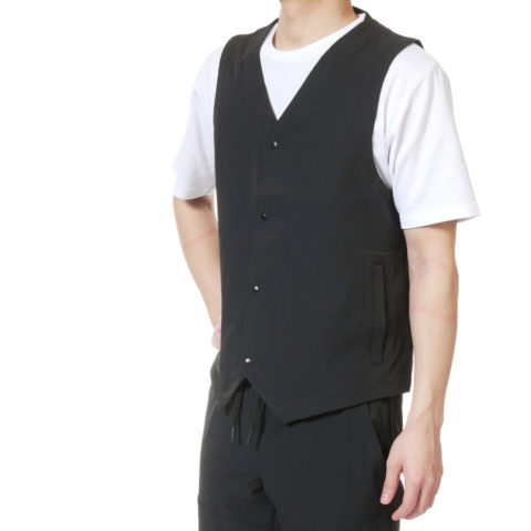 V-22013-CHARCOALモデル着用